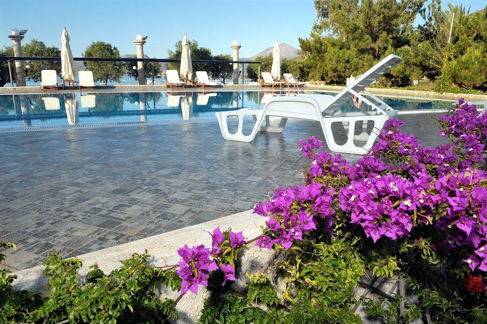 Lagada Beach Hotel Adamantas  Luaran gambar