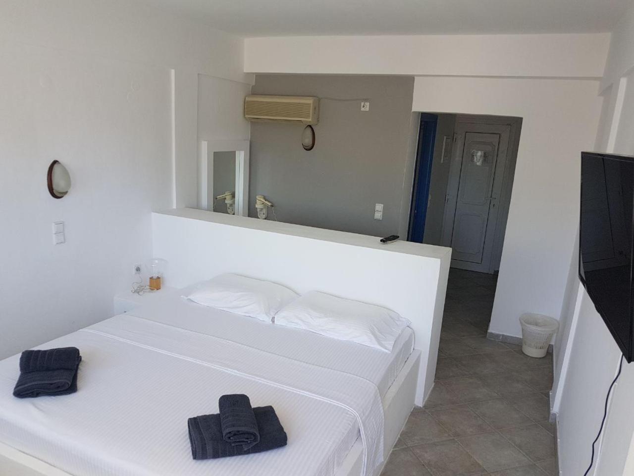 Lagada Beach Hotel Adamantas  Luaran gambar