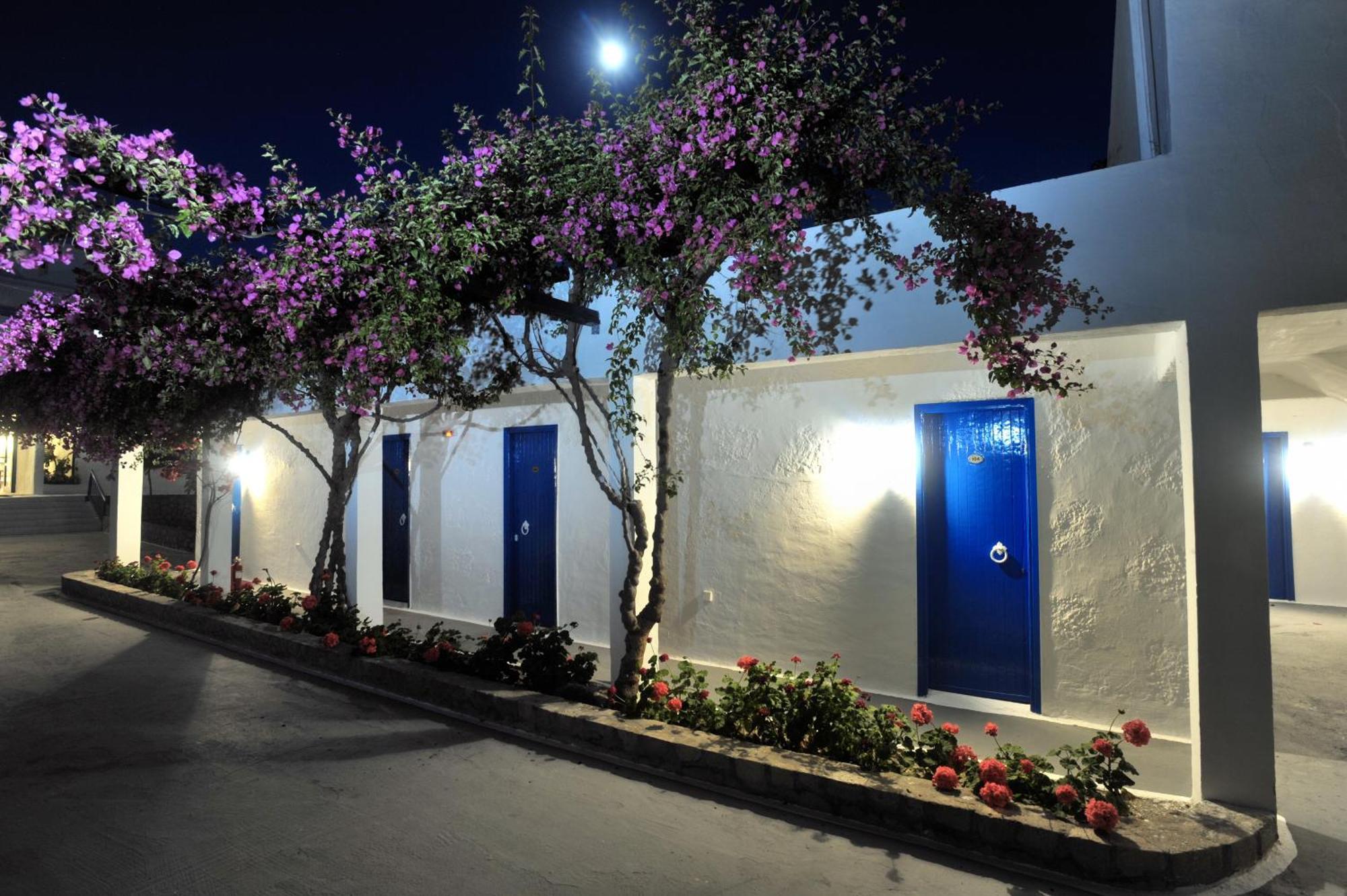 Lagada Beach Hotel Adamantas  Luaran gambar